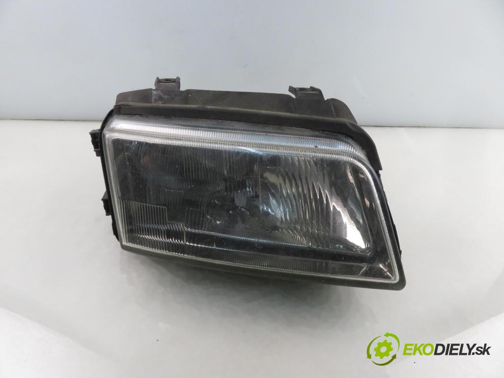 AUDI A4 Avant (8D5, B5) KOMBI 1997 81,00 1.9 TDI - AFN 1896,00 Svetlo PP 8D9941004D ; 0301094002
