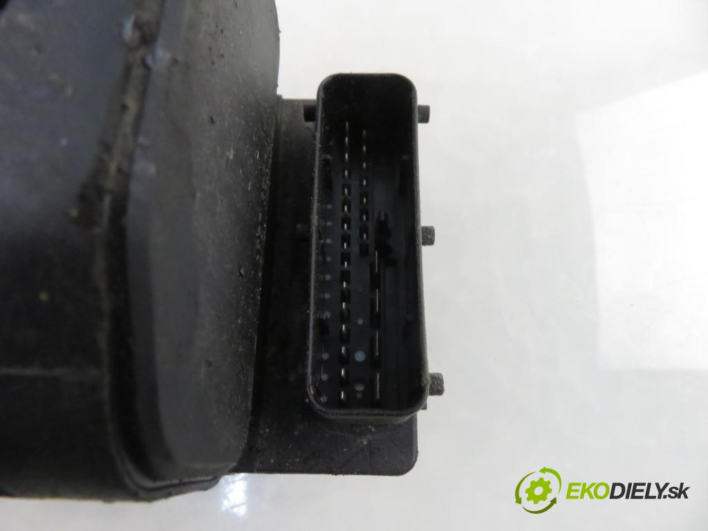 HONDA ACCORD VI (CK, CG, CH, CF8) SEDAN 2000 100,00 1.8 i (CG8) - F18B2 1850,00 Pumpa ABS 0273004356 (Pumpa ABS)