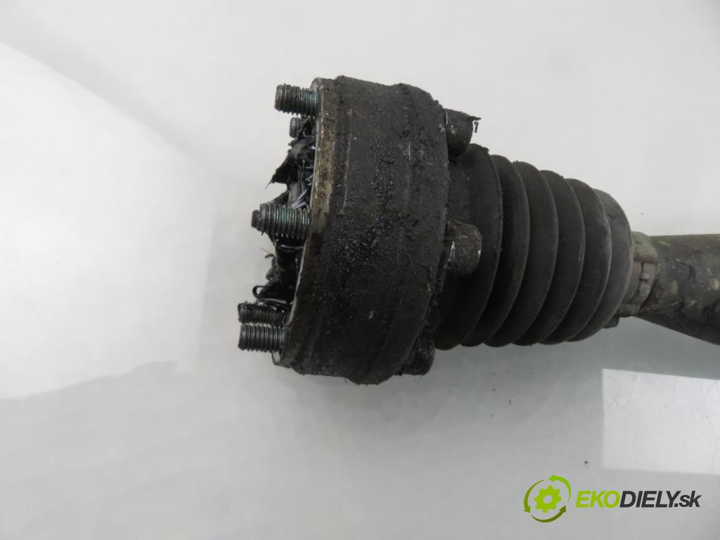 VW POLO (9N_) HB 2005 63,00 1.4 FSI - AXU 1390,00 Poloos PP
