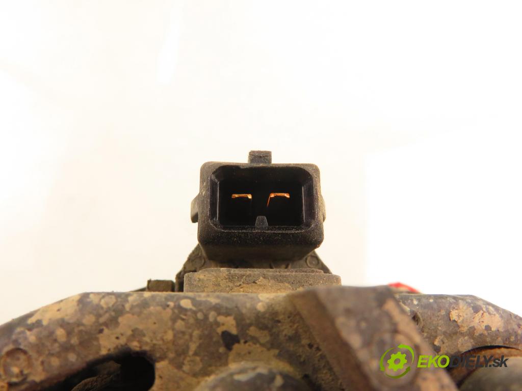 VW POLO (6N1) HB 1998 44,00 1.4 60 1390,00 Alternátor  (Alternátor)