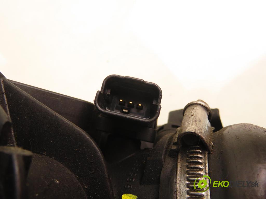 PEUGEOT 407 (6D_) SEDAN 2008 80,00 1.6 HDi 110 - 9HZ (DV6TED4) 1560,00 Škrtiaca klapka 9655971780 (Škrtiaca klapka)