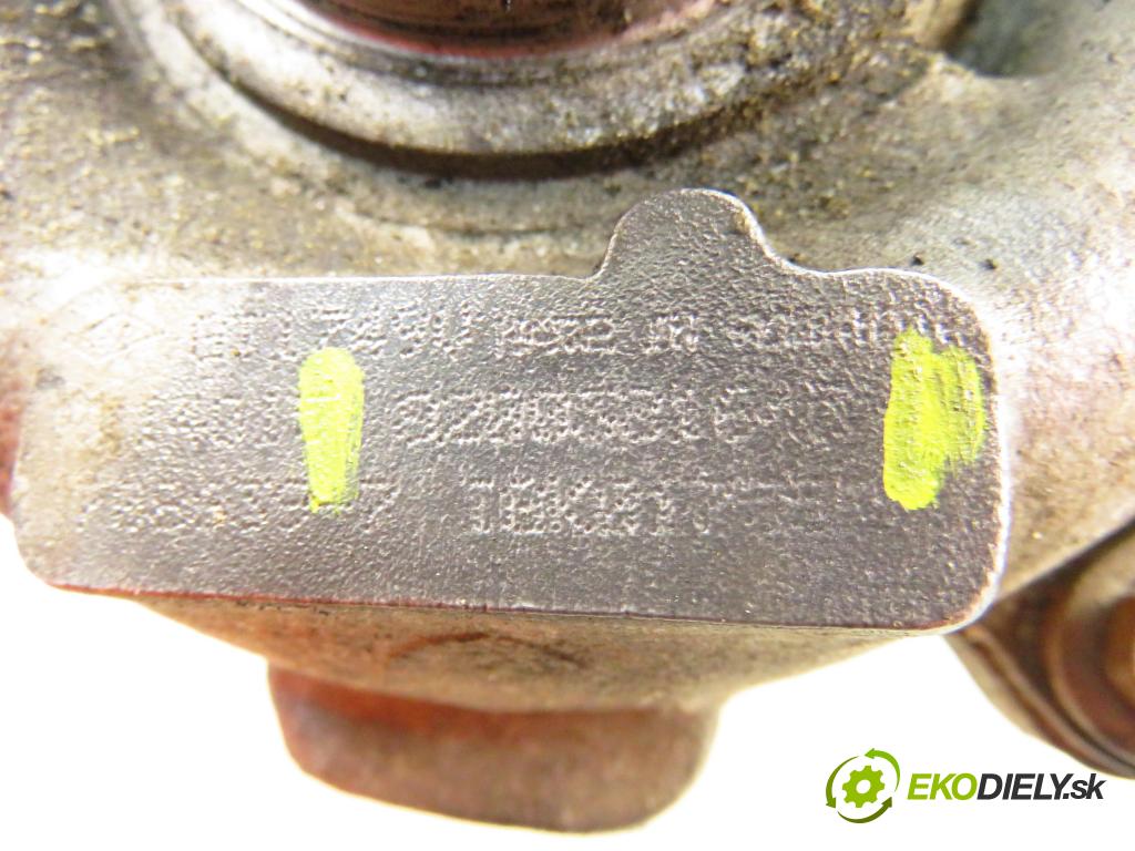 RENAULT LAGUNA II (BG0/1_) LIFTBACK 2002 88,00 1.9 dCi 120 - F9Q 750 1870,00 RYCHLONABÍJEČKA: 8200381645 (Kompletní turbodmychadlo)