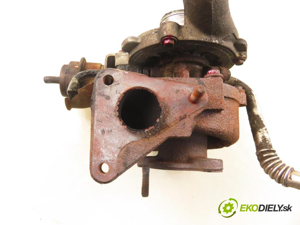 RENAULT LAGUNA II (BG0/1_) LIFTBACK 2002 88,00 1.9 dCi 120 - F9Q 750 1870,00 RYCHLONABÍJEČKA: 8200381645 (Kompletní turbodmychadlo)