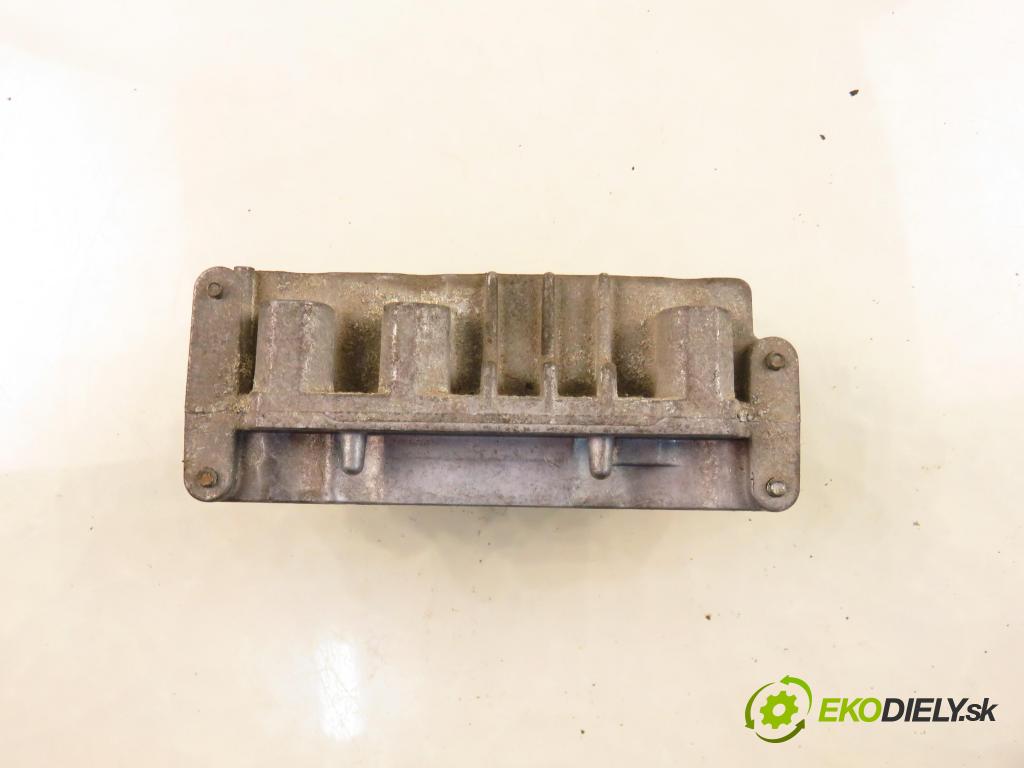 FIAT SEICENTO / 600 (187_) HB 2000 40,00 1.1 54 - 187 A1.000 1108,00 Riadiaca jednotka Motor IAW59FM7 ; 6160050704F ; 46817821