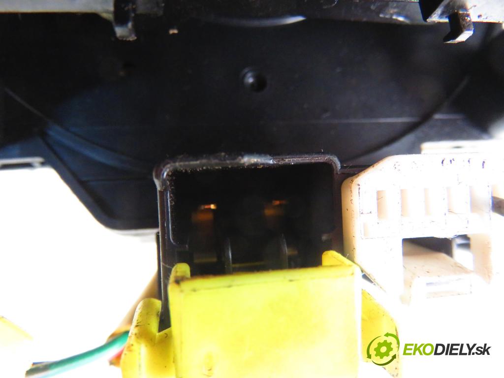 DAIHATSU TERIOS (J1_) SUV 2000 61,00 1.3 4WD (J100) - HC-EJ 1296,00 páčka/prepínač