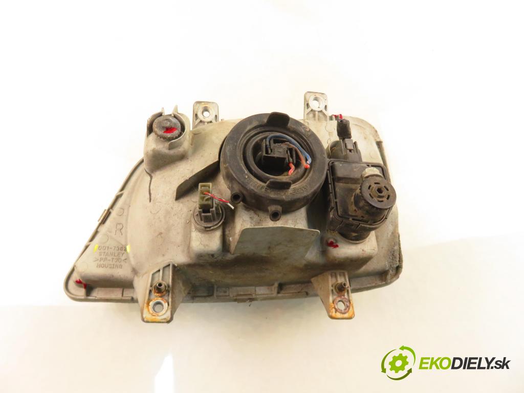DAIHATSU TERIOS (J1_) SUV 2000 61,00 1.3 4WD (J100) - HC-EJ 1296,00 Svetlo PP 0017362