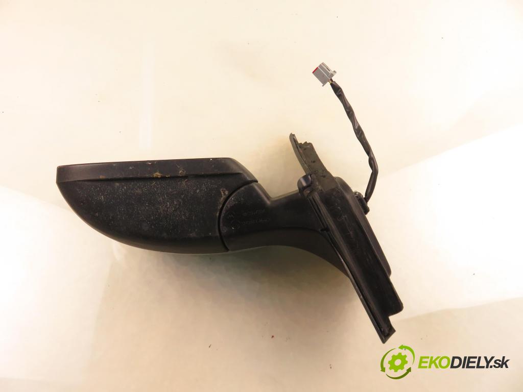 FORD MONDEO IV Turnier (BA7) KOMBI 2007 103,00 2.0 TDCi - QXBA 1997,00 zpětné zrcátko LE