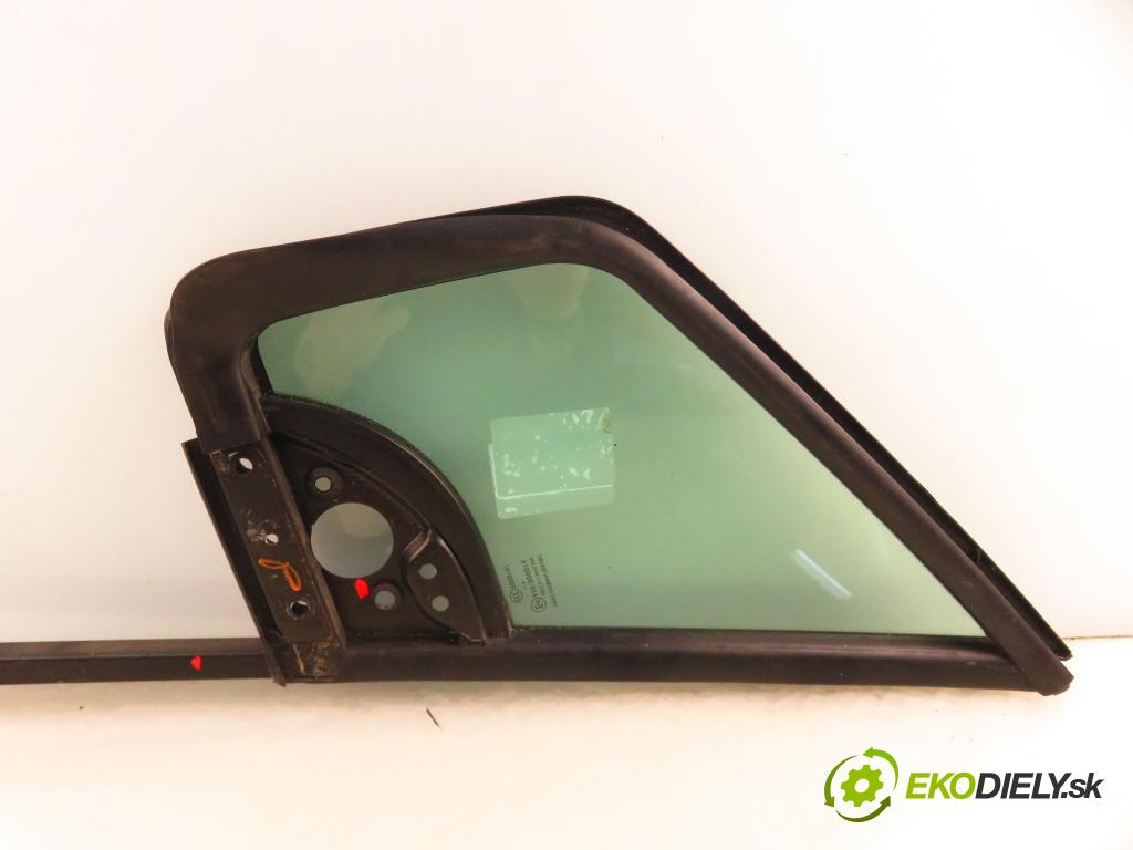 CITROEN BERLINGO MULTISPACE (B9) KOMBIVAN 2009 66,00 1.6 HDi 90 - 9HX (DV6ATED4) 1560,00 Okno TROJUHOLNÍKÝ PP