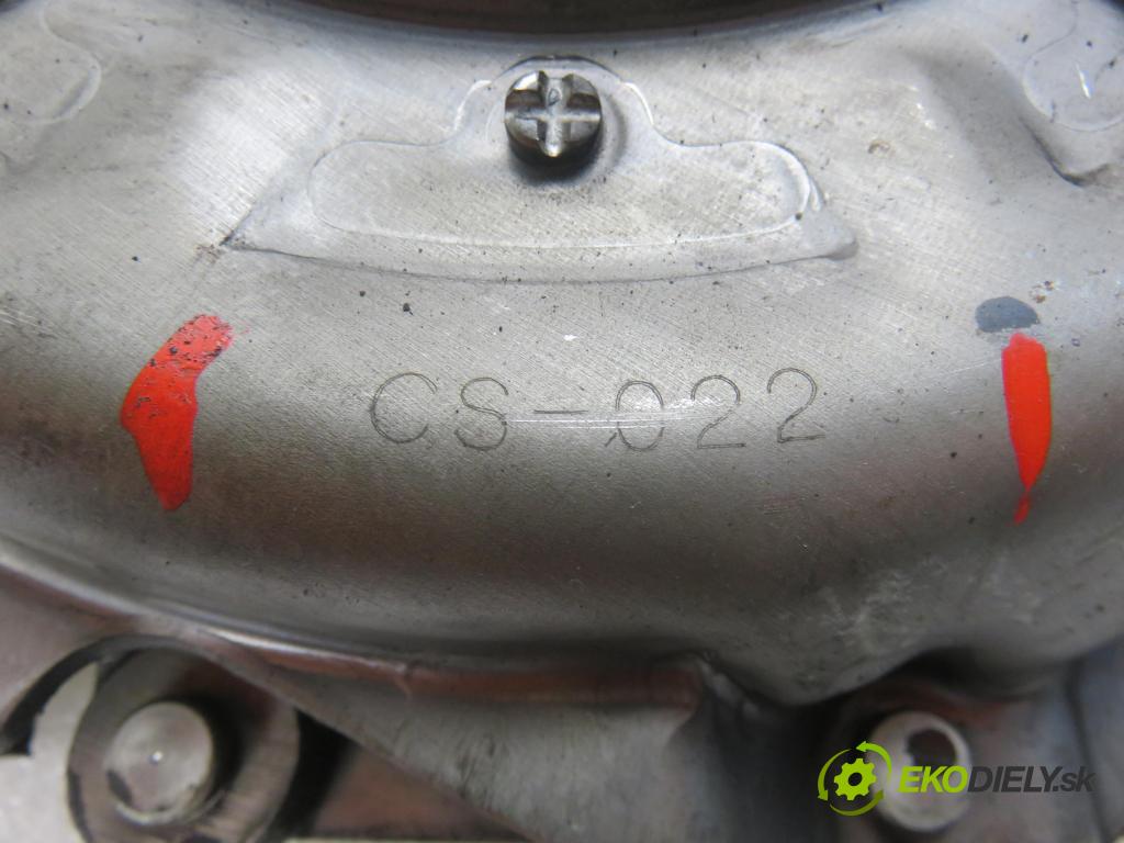 SUZUKI GRAND VITARA I (FT, HT) TERENOWY 2000 94,00 2.0 4x4 128 - J20A 1995,00 Koleso zotrvačník CS022 ; DS025
