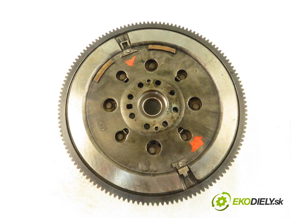 CITROEN C8 (EA_, EB_) MINIVAN 2002 0,00 2.0 HDi - RHT (DW10ATED4) 1997,00 Koleso dvojvrstvové 415013810 ; 323051410 ; 123035210