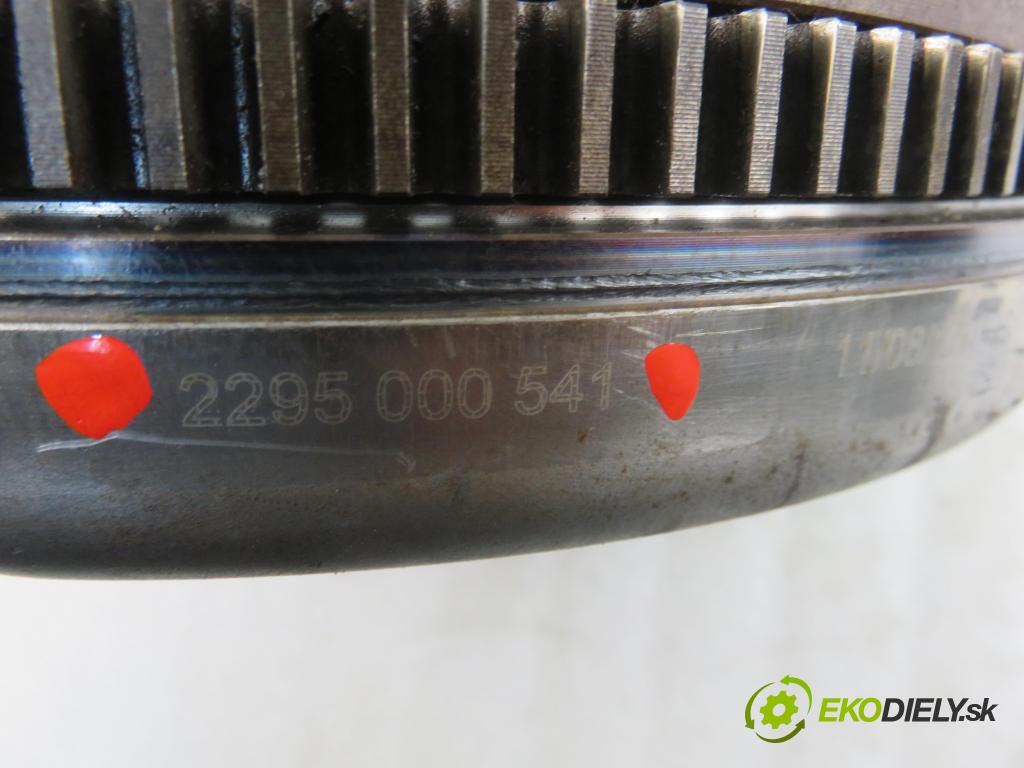 VW GOLF V (1K1) HB 2005 103,00 2.0 TDI 16V - BKD 1968,00 Koleso dvojhmota 2295000541