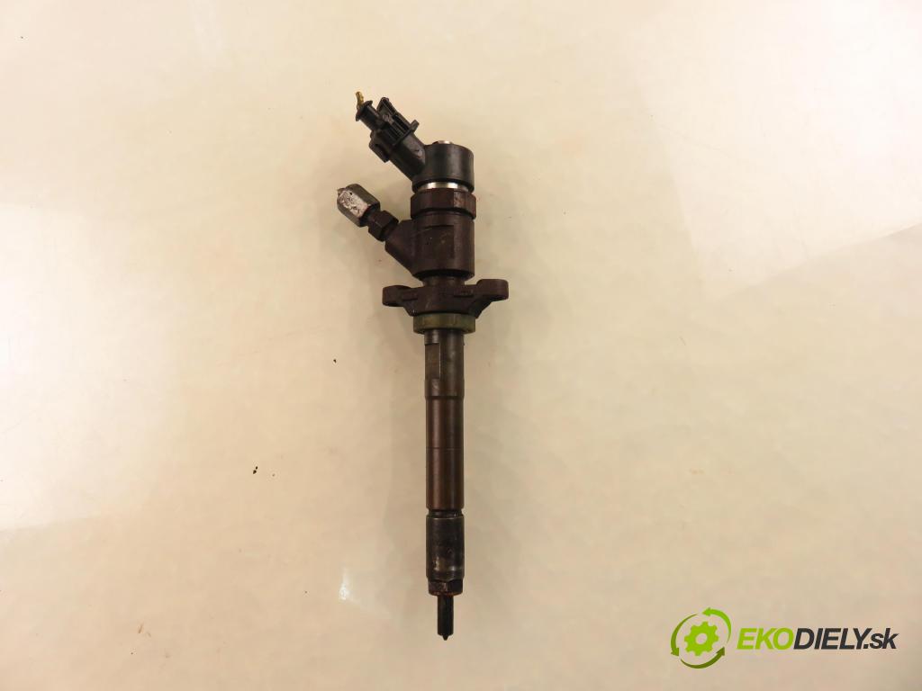 CITROEN C4 Grand Picasso I (UA_) MINIVAN 2007 80,00 1.6 HDi - 9HZ (DV6TED4) 1560,00 vstrekovač 0445110259 (Vstrekovač paliva)