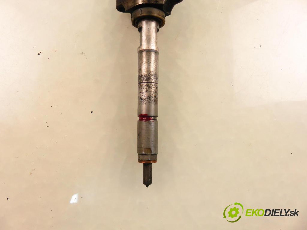 PEUGEOT 407 (6D_) SEDAN 2008 80,00 1.6 HDi 110 - 9HZ (DV6TED4) 1560,00 vstřikovač 0445110297 (Vstřikovač paliva)