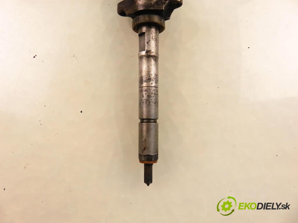 PEUGEOT 407 (6D_) SEDAN 2008 80,00 1.6 HDi 110 - 9HZ (DV6TED4) 1560,00 vstřikovač 0445110297 (Vstřikovač paliva)
