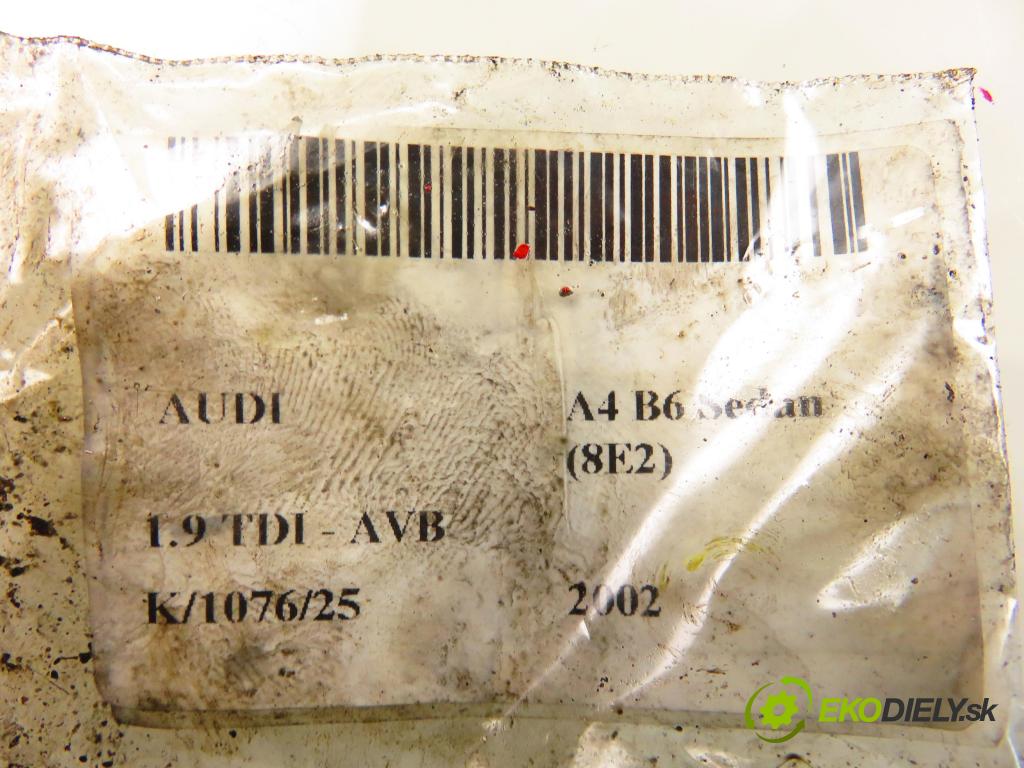 AUDI A4 (8E2, B6) SEDAN 2002 74,00 1.9 TDI PD 101 - AVB 1896,00 vstříkovač 038130073AJ ; 0414720037 (Vstřikovač paliva)
