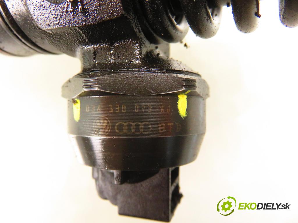 AUDI A4 (8E2, B6) SEDAN 2002 74,00 1.9 TDI PD 101 - AVB 1896,00 Vstrekovač 038130073AJ ; 0414720037 (Vstrekovač paliva)