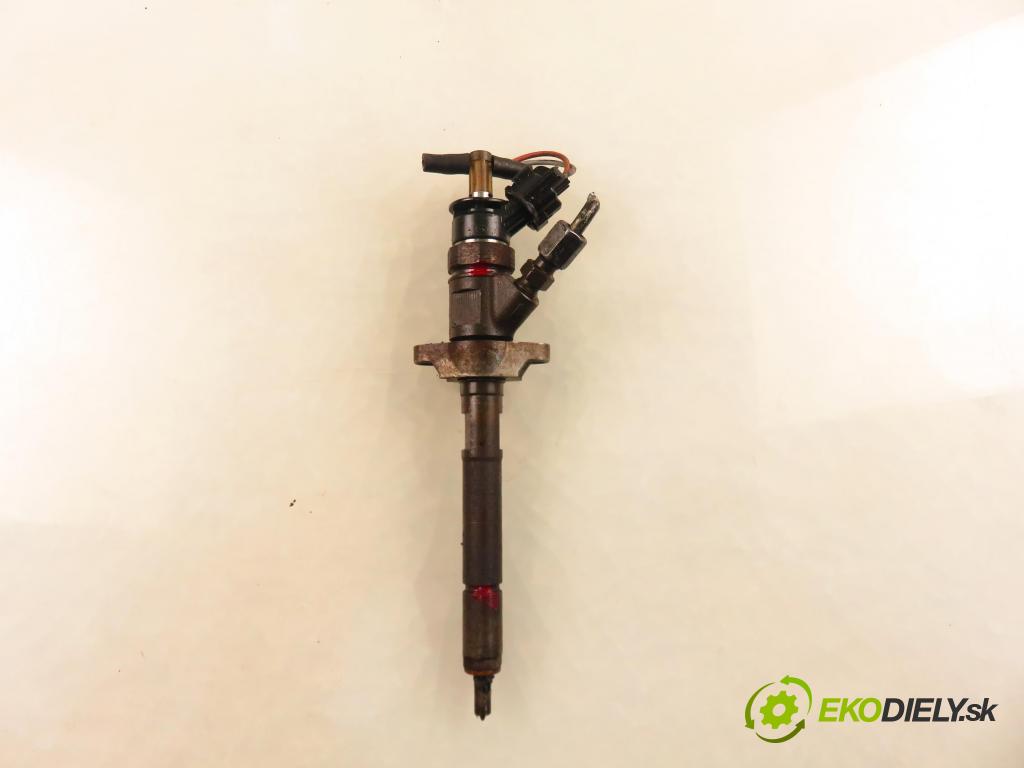 PEUGEOT 407 (6D_) SEDAN 2008 80,00 1.6 HDi 110 - 9HZ (DV6TED4) 1560,00 vstřikovač 0445110297 (Vstřikovač paliva)