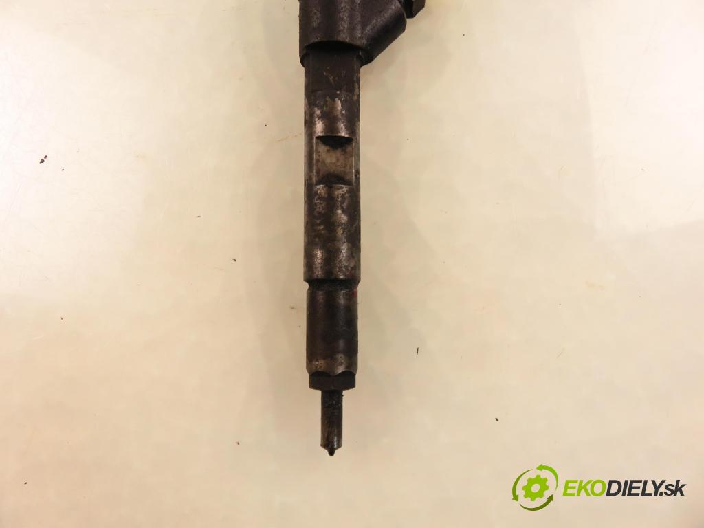 CHRYSLER VOYAGER IV (RG, RS) MINIVAN 2002 105,00 2.5 CRD 143 - ENJ 2499,00 vstřikovač 0445110059 (Vstřikovač paliva)