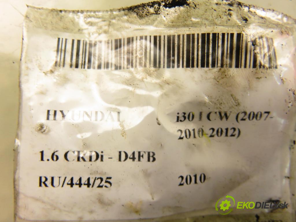 HYUNDAI i30 Kombi (FD) KOMBI 2010 85,00 1.6 CRDi 116 - D4FB 1582,00 vstrekovač 0445110320 ; 338002A900 (Vstrekovač paliva)