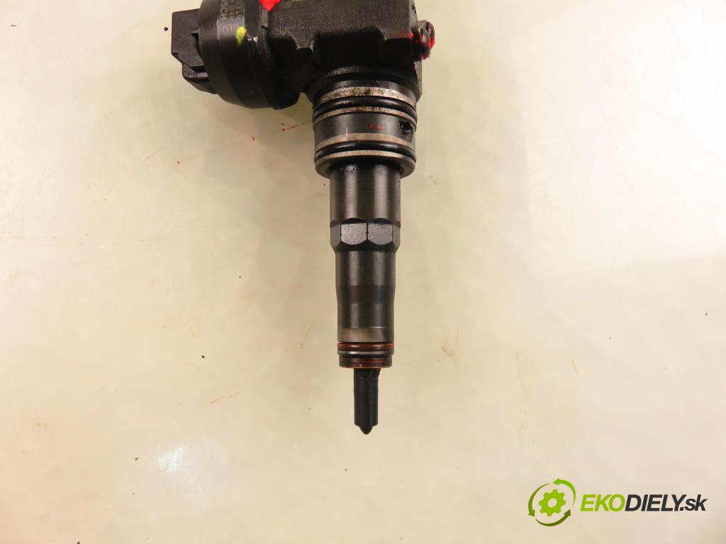 VW SHARAN (7M8, 7M9, 7M6) MINIVAN 2001 85,00 1.9 TDI PD 115 - AUY 1896,00 Vstrekovač 038130073BP ; 0414720314 (Vstrekovač paliva)