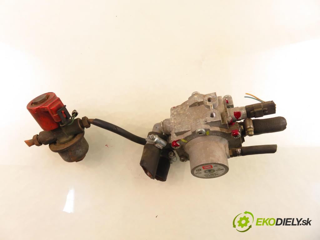 CHRYSLER VOYAGER IV (RG, RS) MINIVAN 2001 0,00 3.3 AWD - EGA 3301,00 reduktor Výparník LPG 67R010016