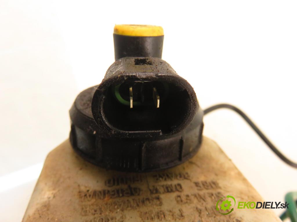 RENAULT SCENIC I (JA0/1_) CROSSOVER 2001 102,00 2.0 16V RX4 139 - F4R 744 1998,00 Posilovač 7700428596 (Servočerpadlo)