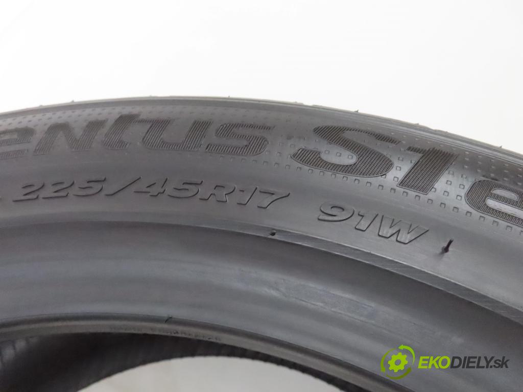 2018    PNEUMATIKY: / PNEUMATIKA: LETNÁ: