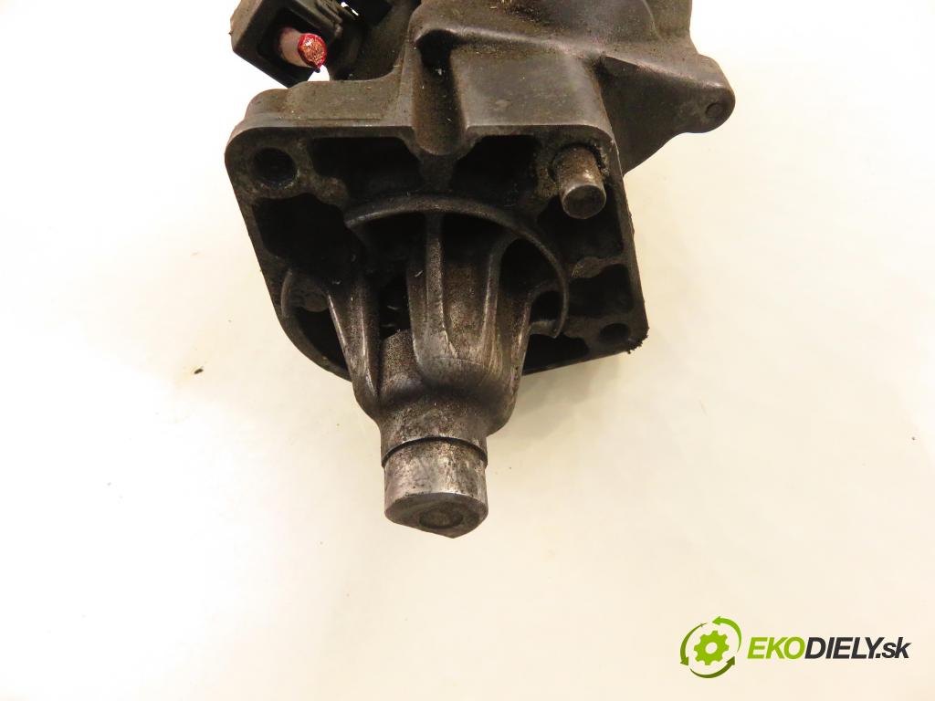 CHRYSLER VOYAGER IV (RG, RS) MINIVAN 2001 0,00 3.3 AWD - EGA 3301,00 startér 04686045AC ; 22800096890 (Startér)