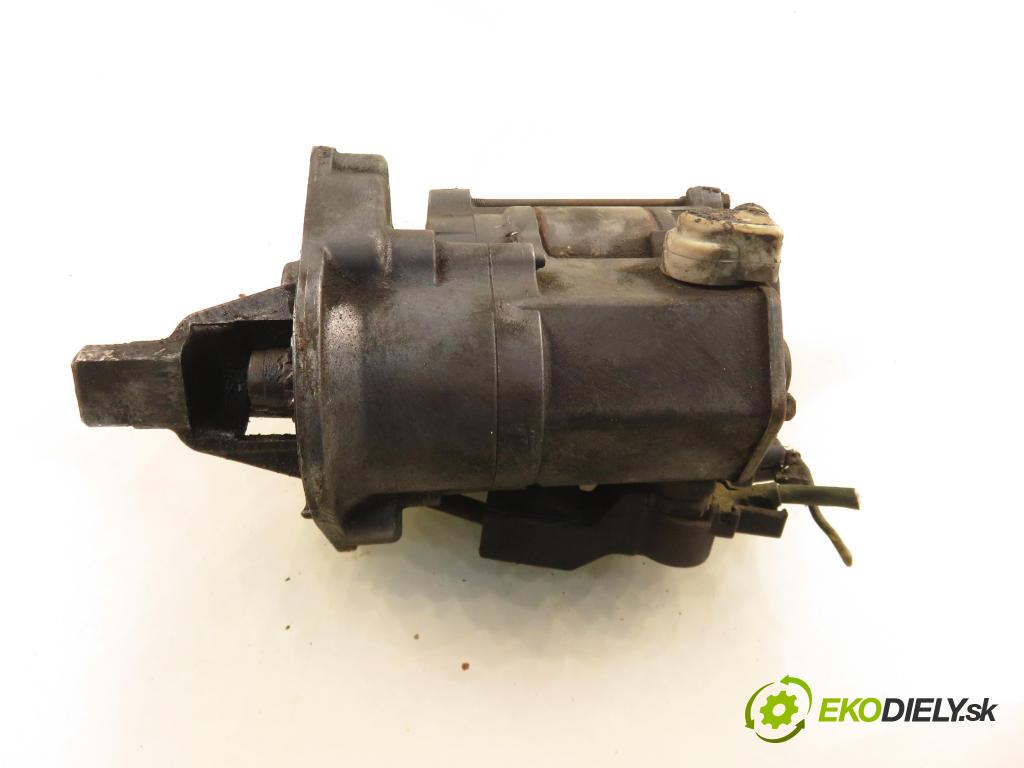 CHRYSLER VOYAGER IV (RG, RS) MINIVAN 2001 0,00 3.3 AWD - EGA 3301,00 startér 04686045AC ; 22800096890 (Startér)