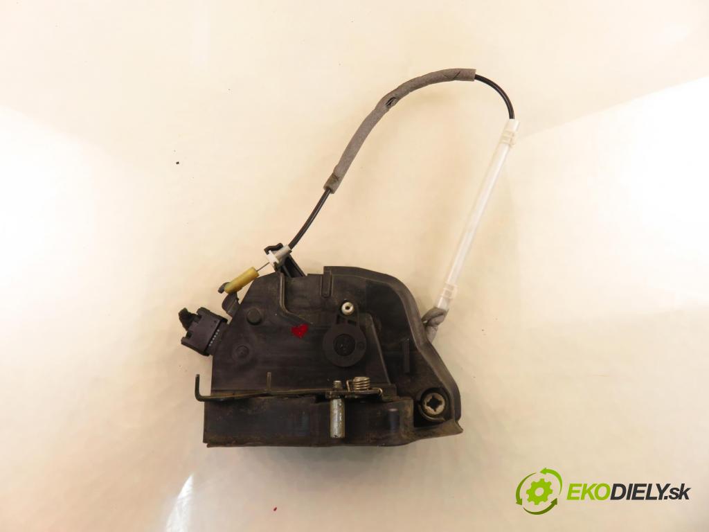 BMW 3 Compact (E46) COMPACT 2002 110,00 320 td 150 - M47 D20 (204D4) 1995,00 zámok 8253431