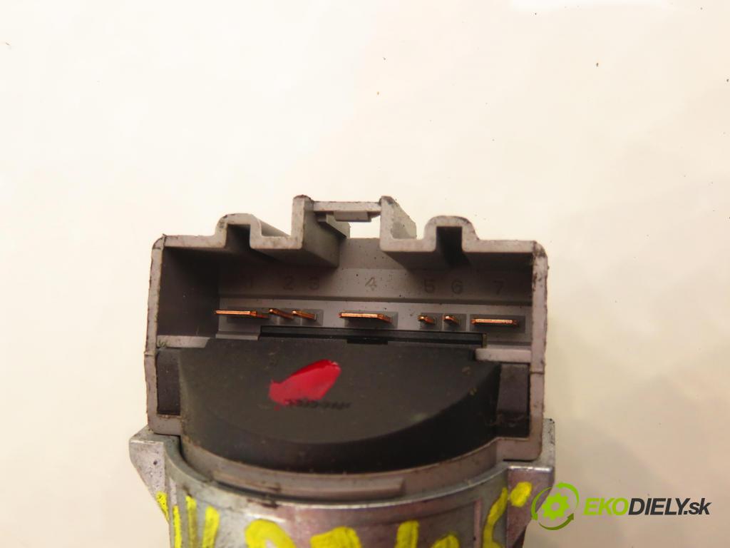 FORD MONDEO IV Turnier (BA7) KOMBI 2007 103,00 2.0 TDCi - QXBA 1997,00 spinačka 3M513F880AD (Spínacia skrinka)