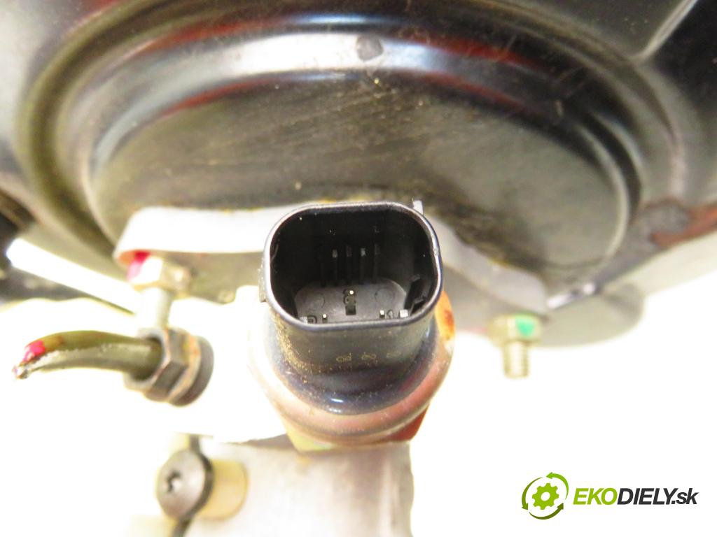 BMW 3 Compact (E46) COMPACT 2002 110,00 320 td 150 - M47 D20 (204D4) 1995,00 Posilovač 6755278 (Servočerpadlo)