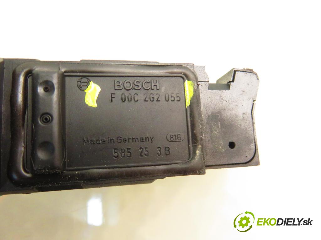 AUDI A4 (8E2, B6) SEDAN 2004 96,00 1.9 TDI PD 130 1896,00 váha vzduchu vzduchu F00C2G2055
