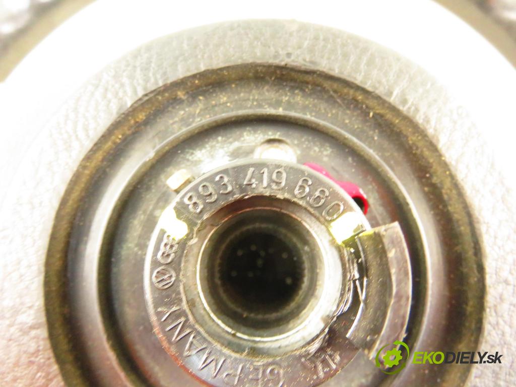 AUDI 80 (8C, B4) SEDAN 1993 66,00 1.9 TDI - 1Z 1896,00 Volant 893419660 ; 8A0951525C (Volant)