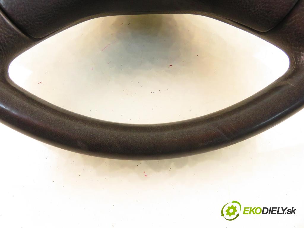 AUDI 80 (8C, B4) SEDAN 1993 66,00 1.9 TDI - 1Z 1896,00 Volant 893419660 ; 8A0951525C (Volant)