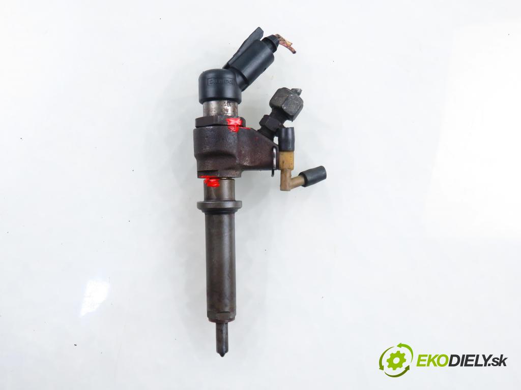 PEUGEOT PARTNER Skrzynia (5_, G_) FURGON 2006 66,00 2.0 HDi - RHY (DW10TD) 1997,00 vstrekovač 9654551080 (Vstrekovač paliva)