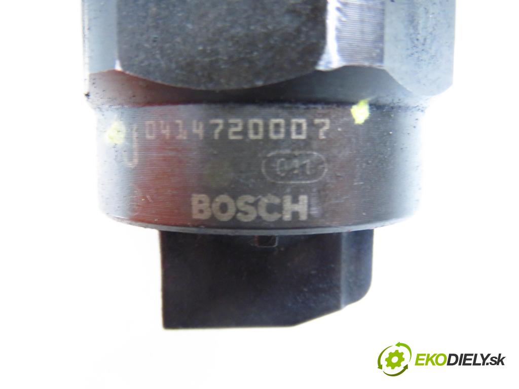 VW GOLF IV (1J1) HB 1999 85,00 1.9 TDI - AUY 1896,00 Vstrekovač 038130073F ; 0414720007 (Vstrekovač paliva)