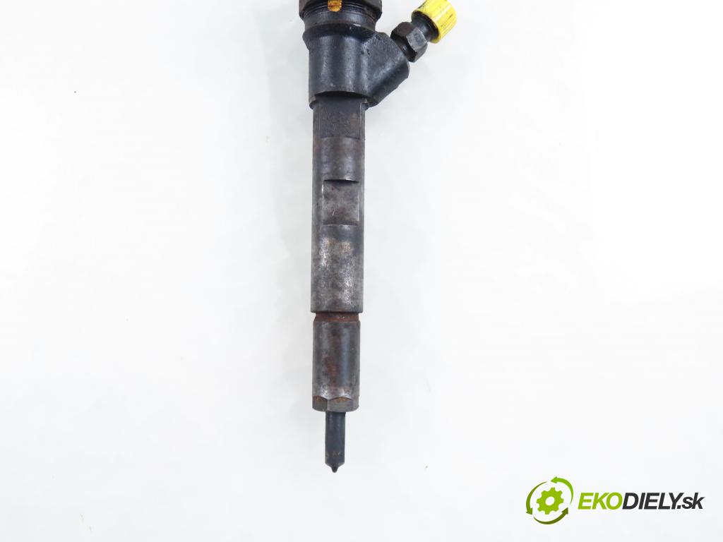 CHRYSLER VOYAGER IV (RG, RS) MINIVAN 2002 105,00 2.5 CRD 143 - ENJ 2499,00 vstrekovač 0445110059 (Vstrekovač paliva)