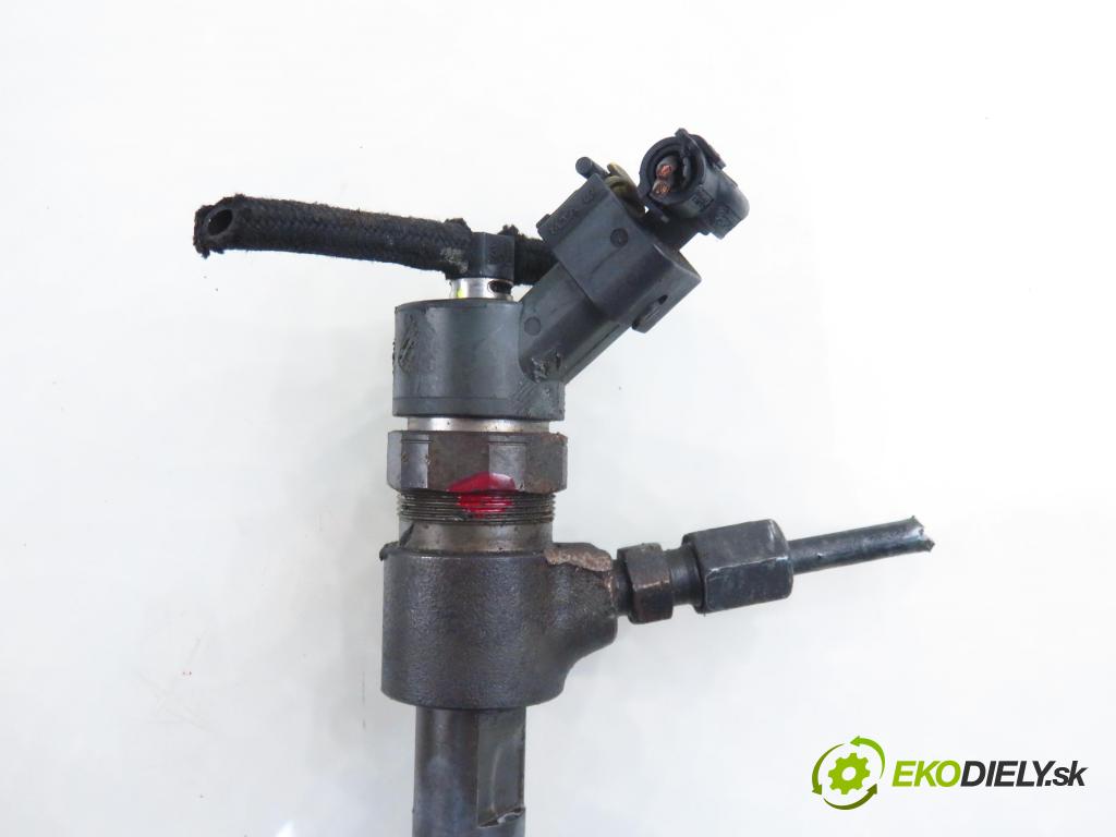 OPEL VECTRA C Kombi (Z02) KOMBI 2005 88,00 1.9 CDTI - Z 19 DT 1910,00 vstrekovač 0445110165 (Vstrekovač paliva)