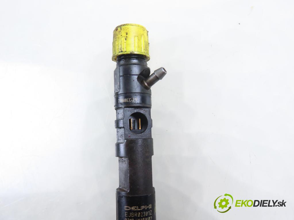 KIA CARNIVAL II (GQ) MINIVAN 2004 106,00 2.9 CRDi - J3 2902,00 vstrekovač EJBR02301Z (Vstrekovač paliva)
