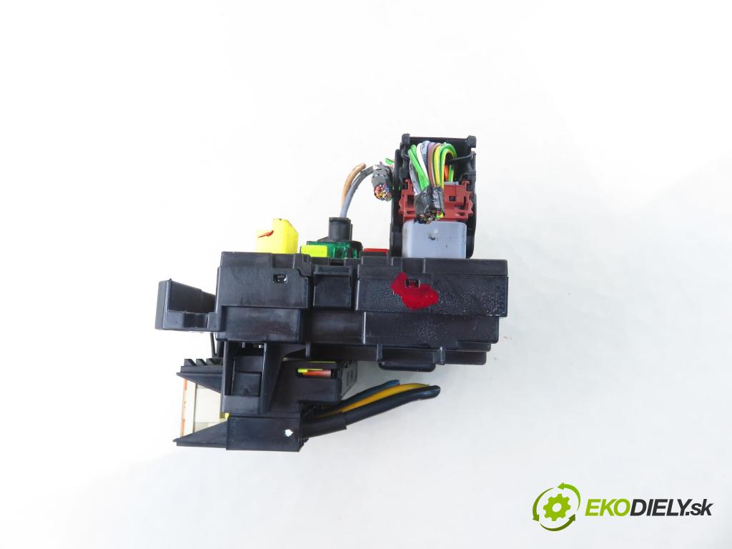 CITROEN C2 (JM_) HB 2002 52,00 1.4 HDi - 8HX (DV4TD) 1398,00 MODUL BSM 9659741780 ; S10249619