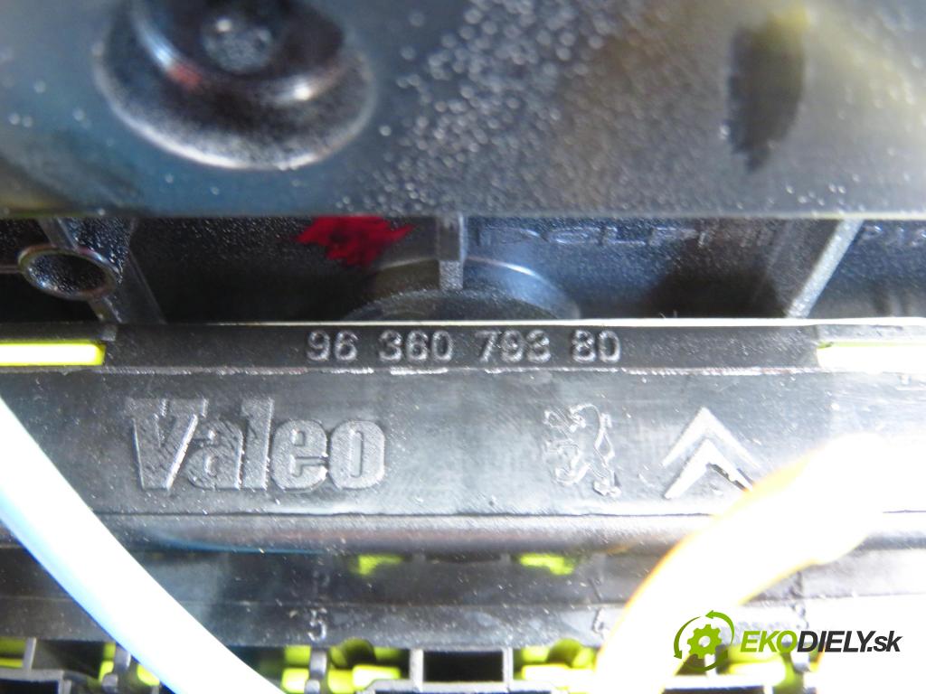 CITROEN C2 (JM_) HB 2002 52,00 1.4 HDi - 8HX (DV4TD) 1398,00 MODUL BSM 9659741780 ; S10249619