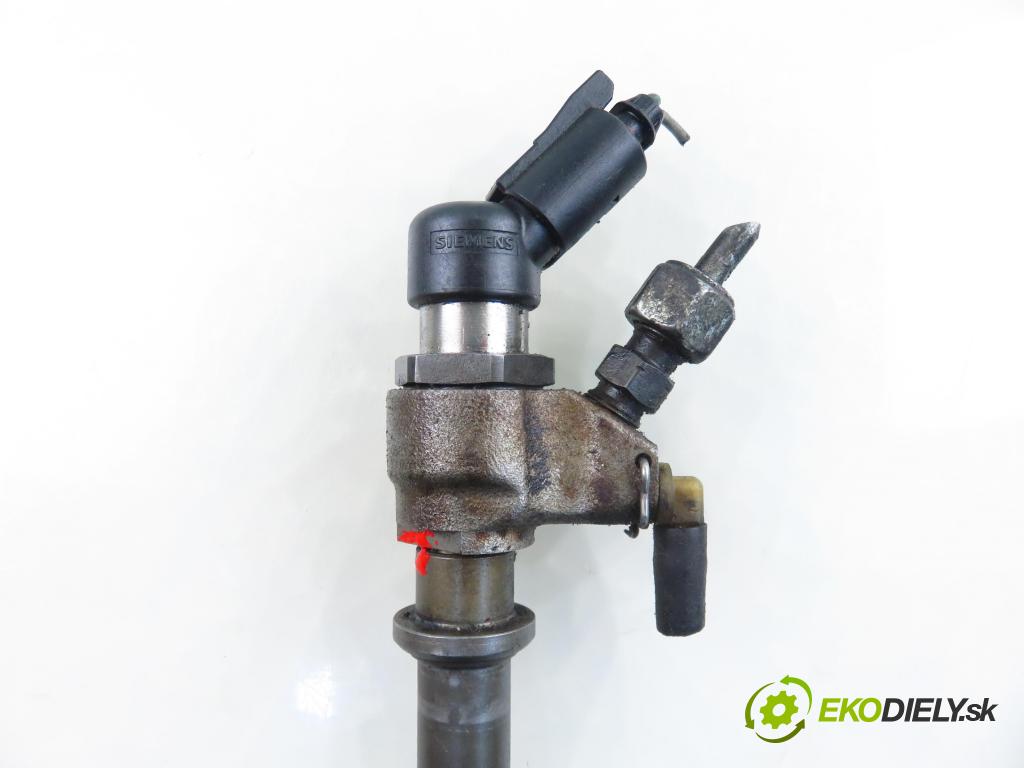 PEUGEOT PARTNER Skrzynia (5_, G_) FURGON 2006 66,00 2.0 HDi - RHY (DW10TD) 1997,00 vstrekovač 9654551080 (Vstrekovač paliva)