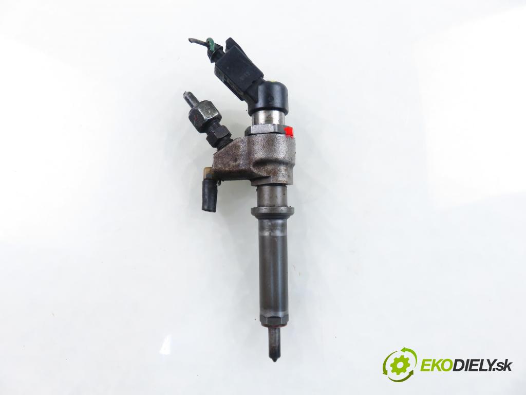 PEUGEOT PARTNER Skrzynia (5_, G_) FURGON 2006 66,00 2.0 HDi - RHY (DW10TD) 1997,00 vstrekovač 9654551080 (Vstrekovač paliva)