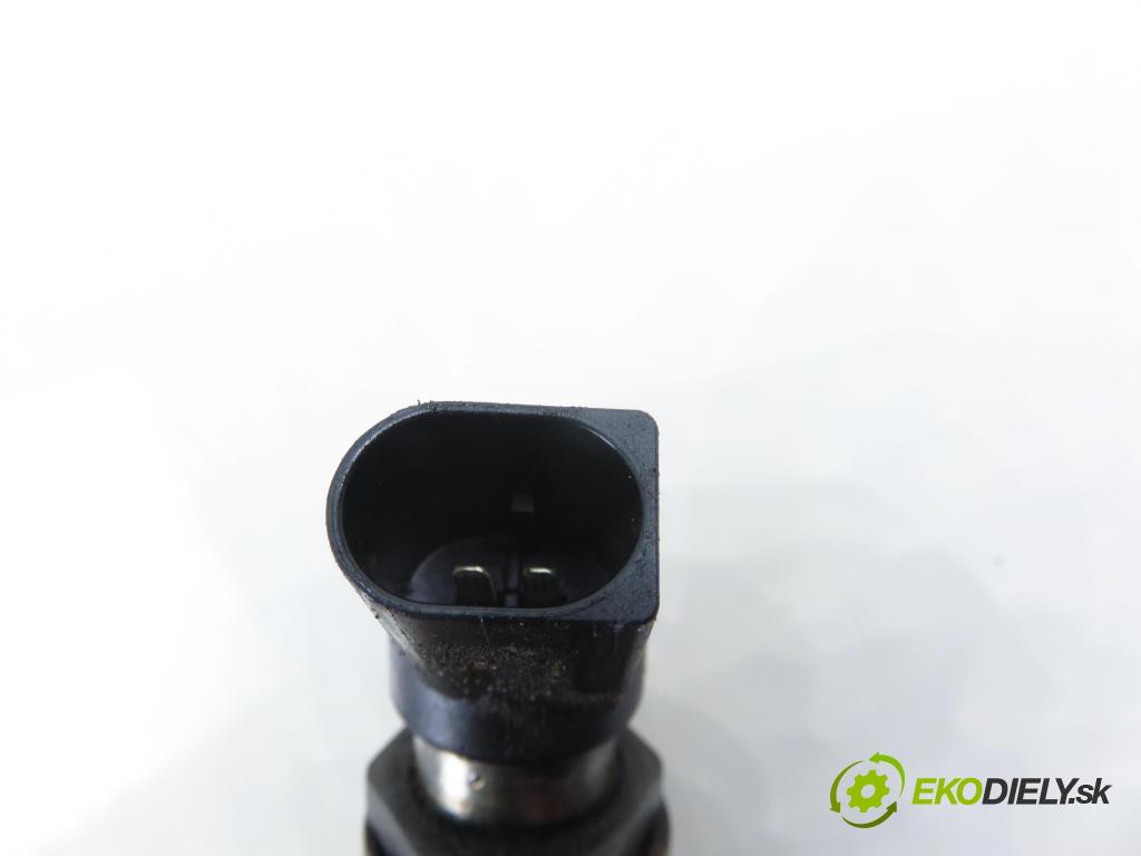 PEUGEOT PARTNER Skrzynia (5_, G_) FURGON 2006 66,00 2.0 HDi - RHY (DW10TD) 1997,00 vstrekovač 9654551080 (Vstrekovač paliva)