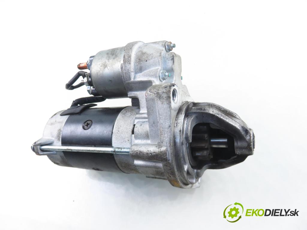 BMW 3 (E46) SEDAN 2000 100,00 320 d 136 - M47 D20 (204D1) 1951,00 startér S4031 (Startér)