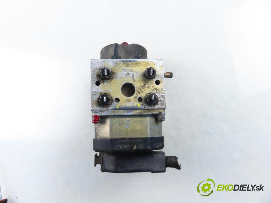 VW PASSAT B5.5 Variant (3B6) KOMBI 2001 96,00 1.9 TDI - AWX 1896,00 Pumpa ABS 0273004573 ; 0265220621 (Pumpa ABS)