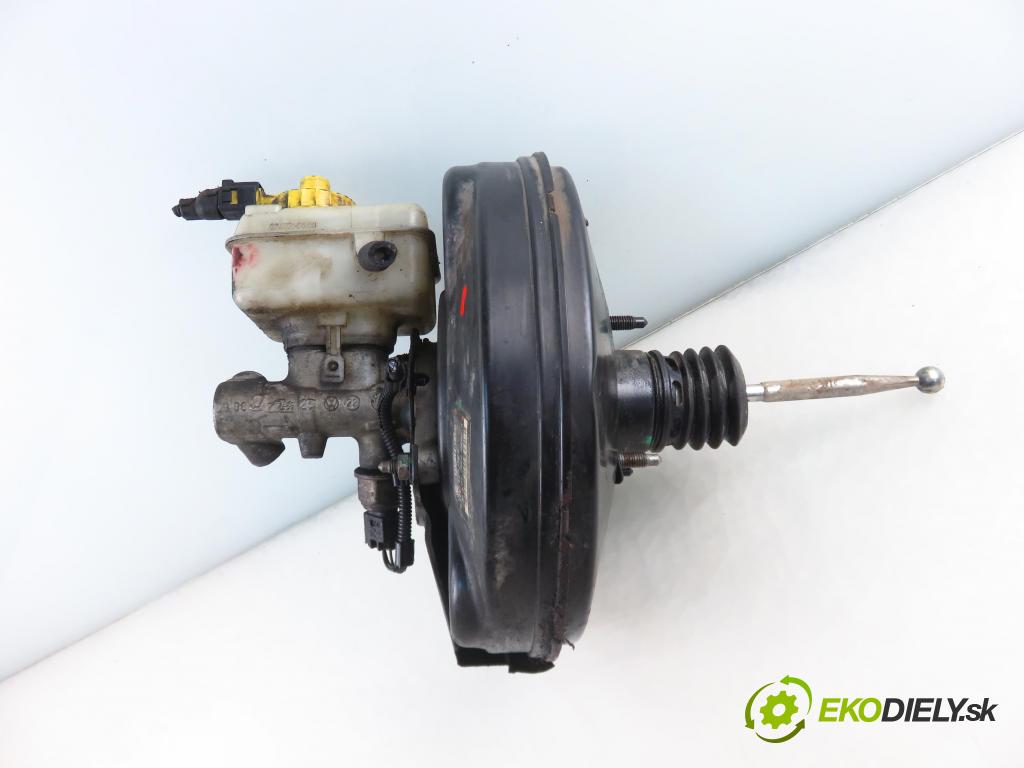 AUDI A3 (8L1) HB 2002 75,00 1.6 - AVU 1595,00 Posilovač 1J1614105R ; 03786206024 (Servočerpadlo)