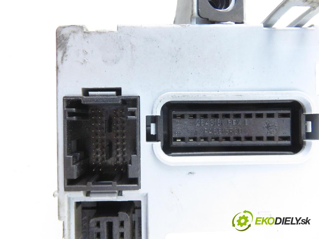 FIAT IDEA (350_) HB 2004 70,00 1.4 16V 95 - 843 A1.000 1368,00 MODUL BSI 51718916