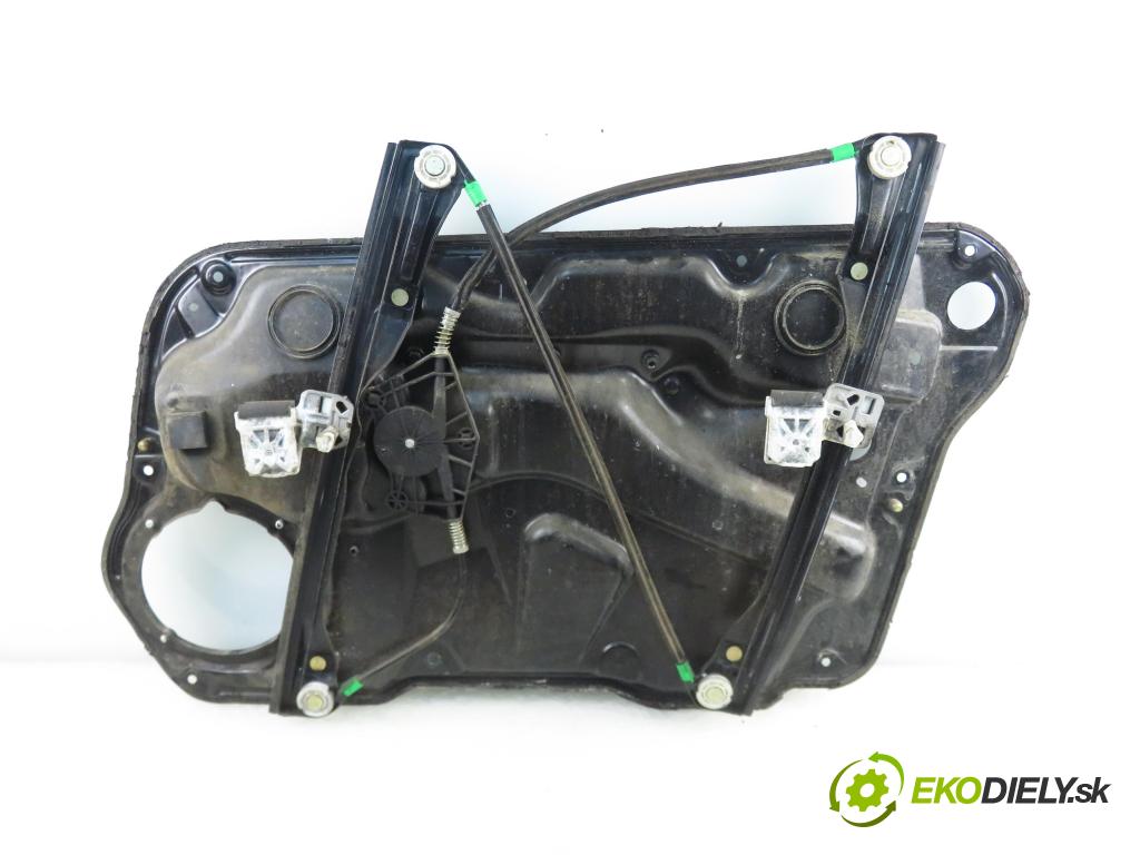 VW GOLF IV (1J1) HB 1998 55,00 1.4 16V 75 - AKQ 1390,00 mechanismus oken 1J4837729AA ; 1J1959801C